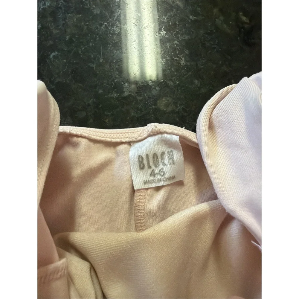 Bloch Girls Dance Leotard Long Sleeve Pink Sz 4-6 Ballet Jazz Gymnastics